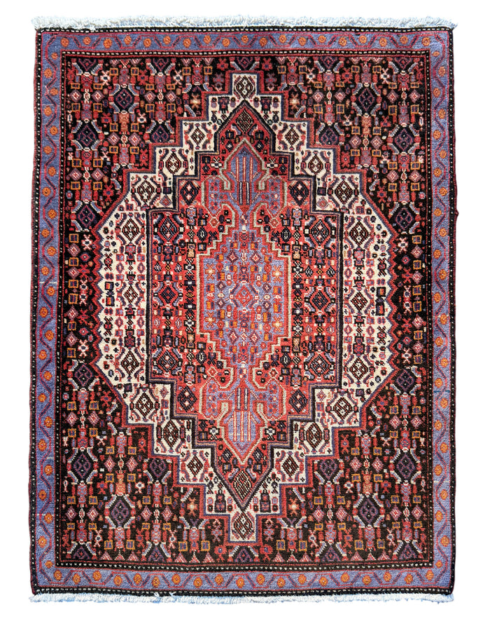 Persian Senneh Poshtie rug, woven in Sunanda 103x74cm | Rug# 6774