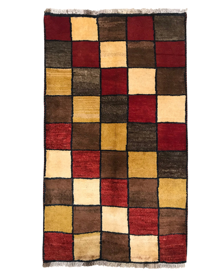 Vintage Gabbeh, nomadic Qashqai tribe, circa 1950  136x81 cm | Rug# 6916