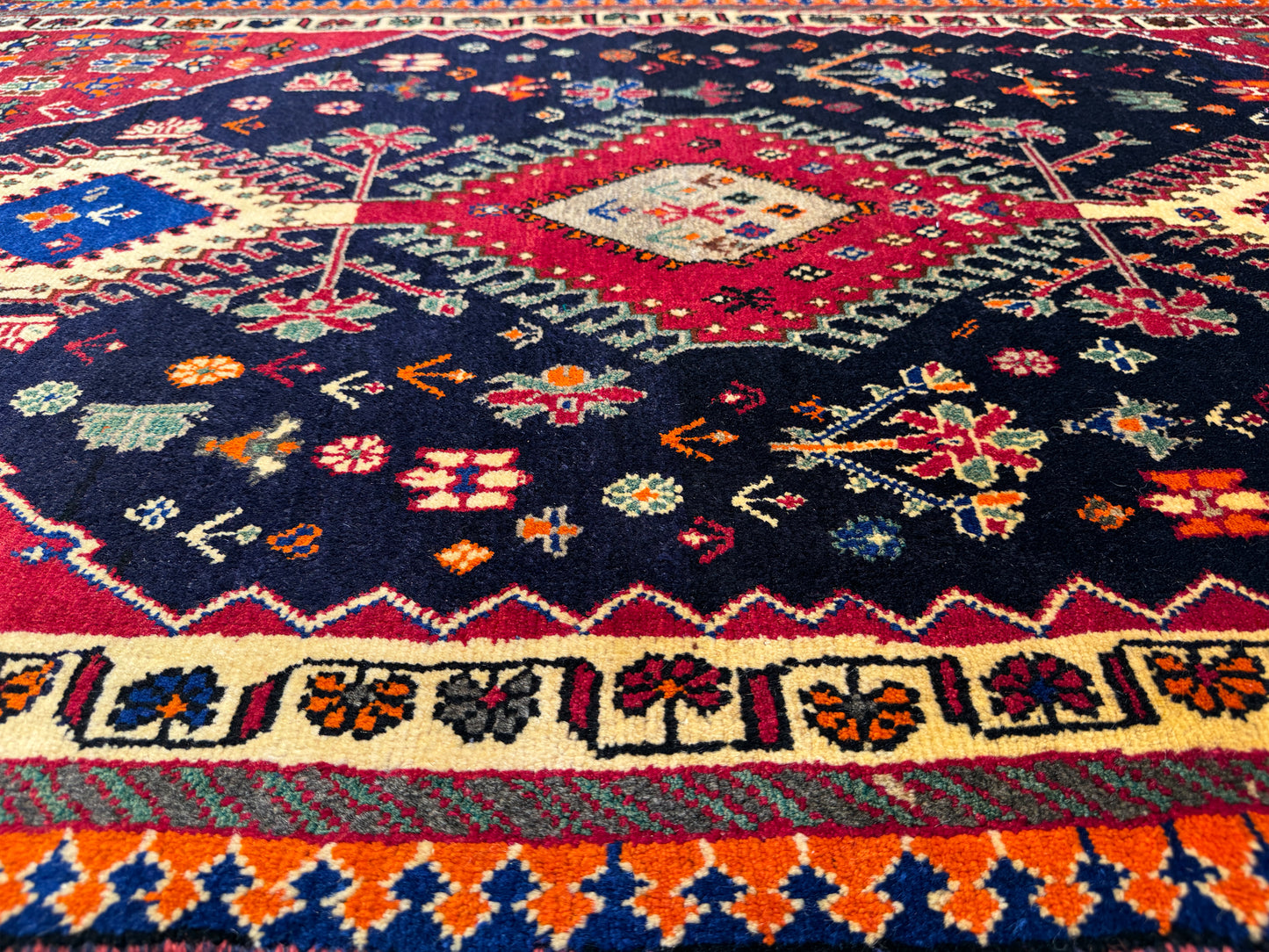 Nomadic weave Kashkuli, Persia 175x106 cm | Rug# 6986