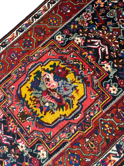 Antique Bahktiar- Paradonbeh, circa 1920, Persia,  400x110 cm | Rug#7013