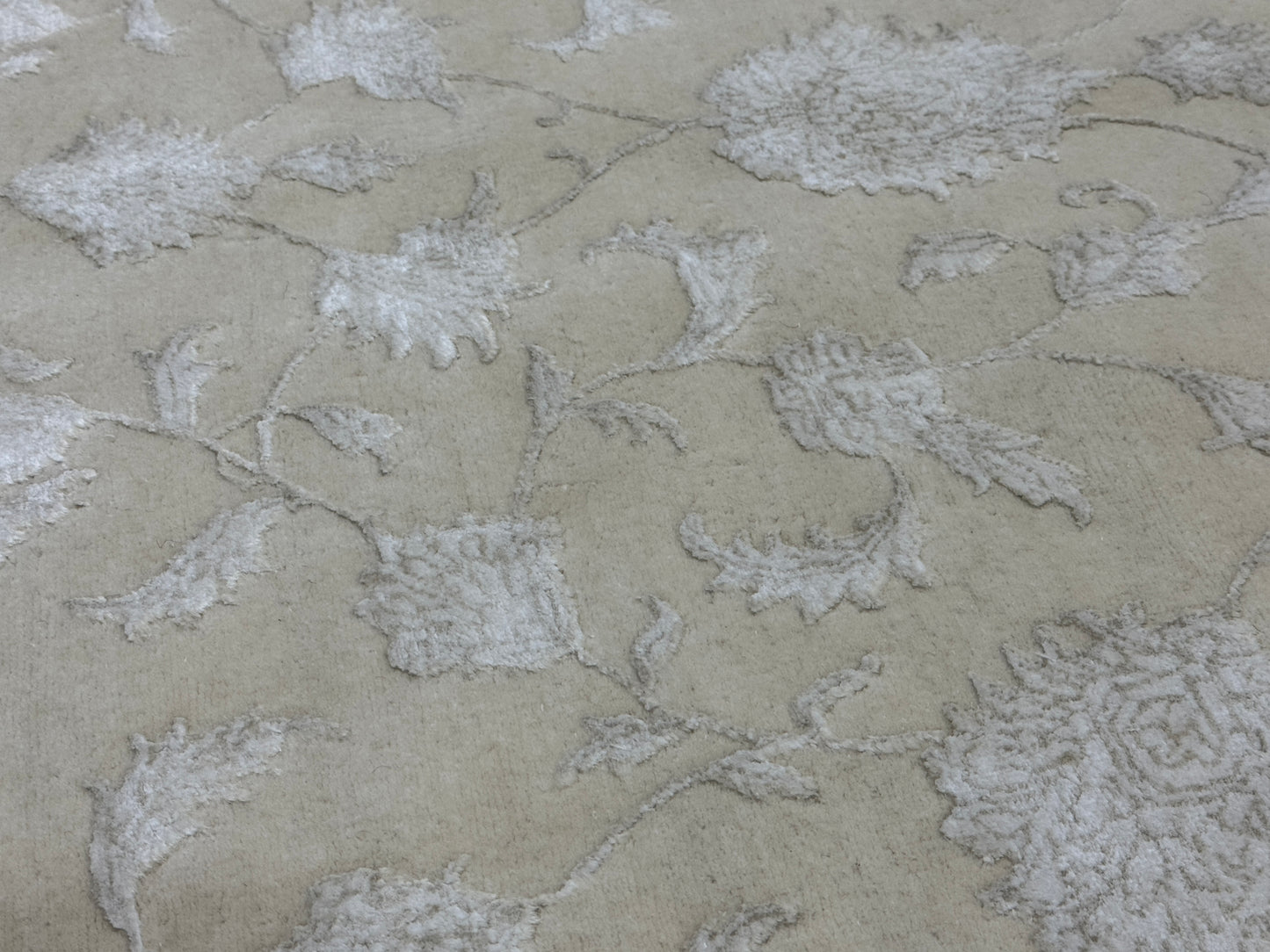 Superfine Amritsar in Transitional Isfahan design  352x250cm | Rug# 9481A