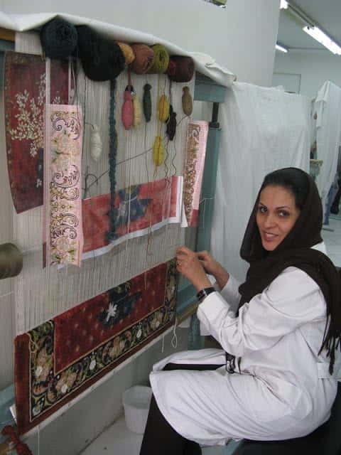Arabzadeh Carpet weaving workshop