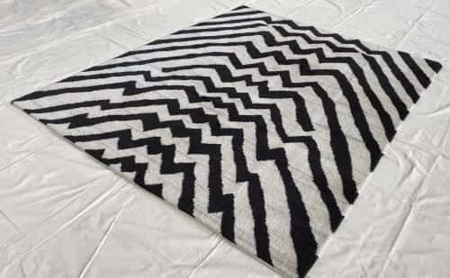 Rug# 30123, Tibitan weave Himalayan Berber design rug, inspired by Marakesh rug designers, wool, India, size 300x240 cm