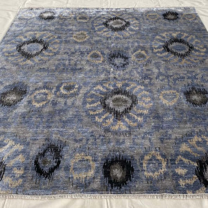 Rug# 30814, Custom made Agra carpet, South East Asia Ikat design, hand spun bamboo silk pile, India, size 295x237 cm (2)