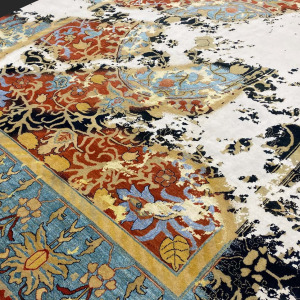 Rug# 30901, new Erased Heritage design, vegetable dyes, very fine wool & art silk pile, size 324x245 cm (3)