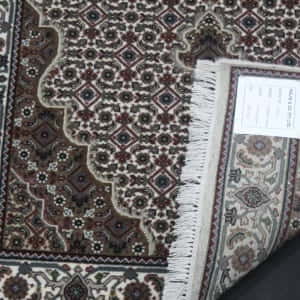 Rug# 31053,Superfine Amritsar in Tabriz mahi dsn, NZ wool pile, silk inly, India, size 306x85 cm (3)