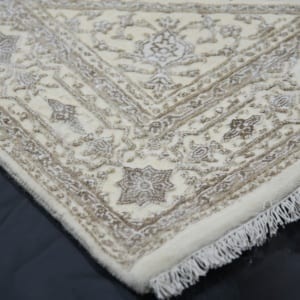 Rug# 31117, Classic Dome design wool & silk pile, woven in Jaipur, 400K. KPSQM, Persian knots, India, size 189x126 cm (4)