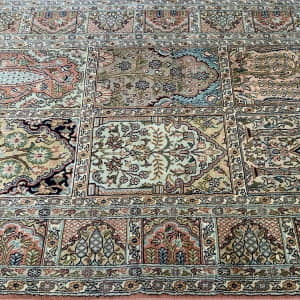 Rug# 31204, Fine Srinagar, 100% silk pile on a cotton warp and weft, Garden design, Kashmir , India, Size 160x92 cm (4)