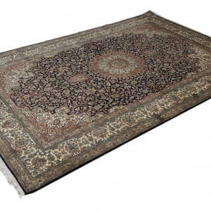 Rug# 31224, Fine Srinagar, 100% silk pile on a cotton warp and weft, Classic Safavid floral, , Kashmir , India, Size 280x186 cm (3)
