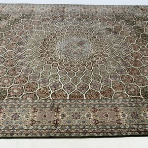 Rug# 31229, Fine Srinagar, 100% silk pile on a cotton warp and weft, Dome design, Kashmir , India, Size 312x217 cm (3)