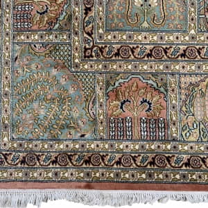 Rug# 31230 Fine Srinagar, 100% silk pile on a cotton warp and weft, Garden design, Kashmir , India, Size 305x238 cm (4)