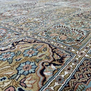 Rug# 31230 Fine Srinagar, 100% silk pile on a cotton warp and weft, Garden design, Kashmir , India, Size 305x238 cm (8)