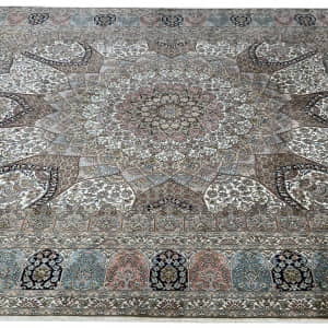 Rug# 31235, Fine Srinagar, 100% silk pile on a cotton warp and weft, Classic Corner and Medallion design , Kashmir , India, Size 366x243 cm (7)