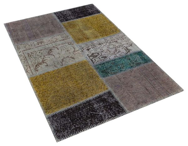 Vintage fragments rug 160x105cm